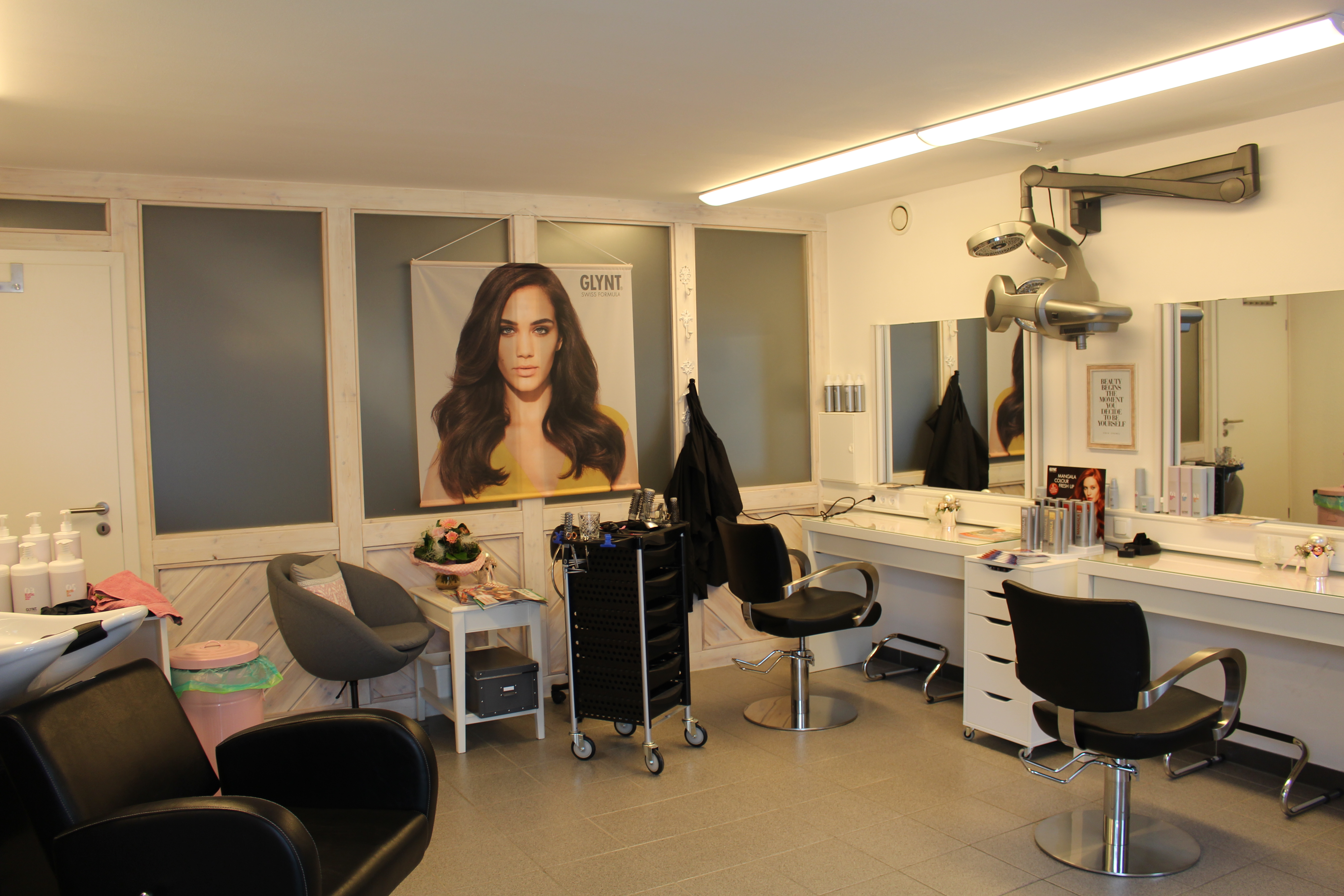 Hair & Beauty Christina: Der neue Salon von Christina Schmidt in Marmagen